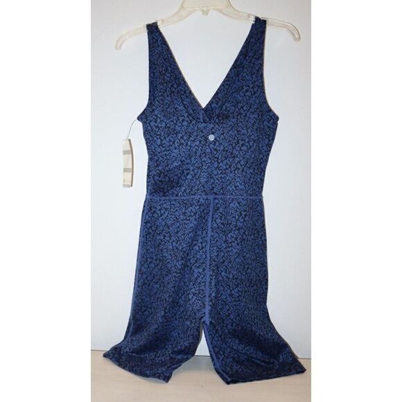 Zella Wellness Women's Sz S Wave Twilight Blue Print Bike Shorts Bodysuit - Picture 2 of 9